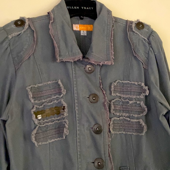 Tulle 100% cotton, women’s distressed long length light denim jacket. - Picture 5 of 14